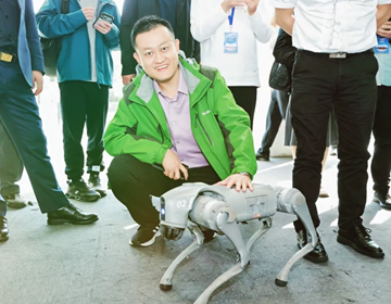 易視界品牌創(chuàng)始人走進(jìn)杭州六小龍-宇樹(shù)科技